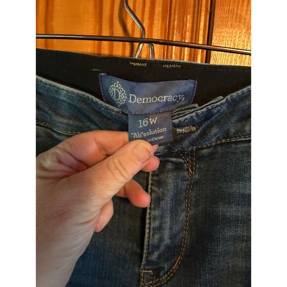 Democracy women’s high rise straight leg ankle jeans size 16w - Picture 3 of 3